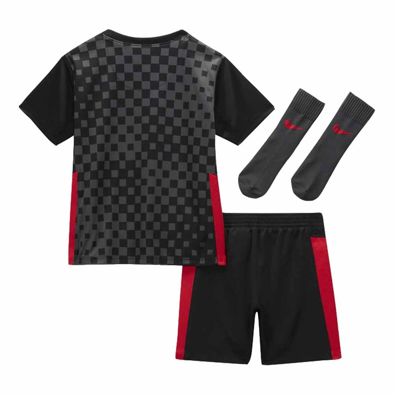 croatia away shorts