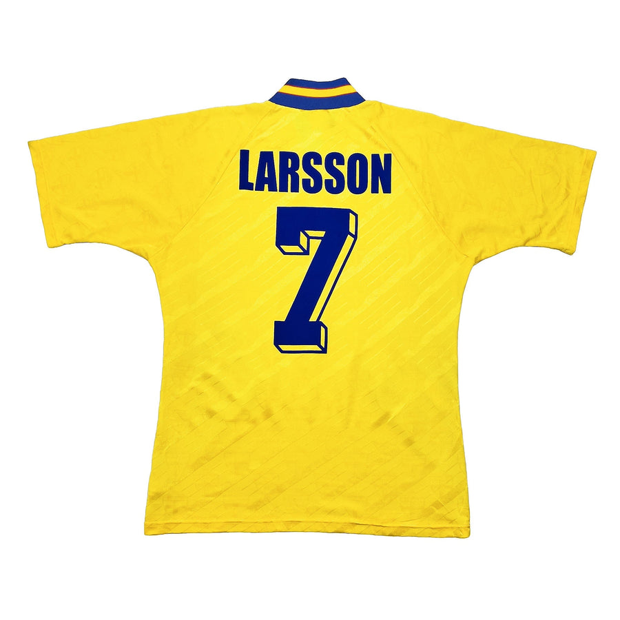 1994/96 Sweden Larsson #7 Home Shirt (M) Adidas