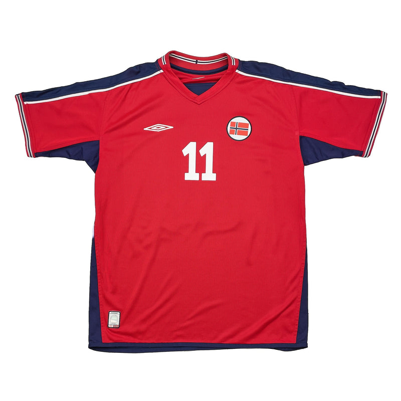 2003/04 NORWAY RIISE #11 HOME SHIRT (L) UMBRO