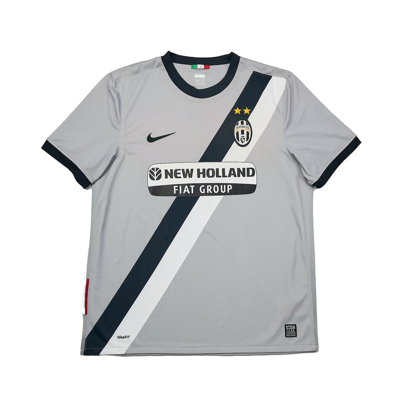 2009/11 JUVENTUS CHIELLINI #3 AWAY SHIRT (L) NIKE