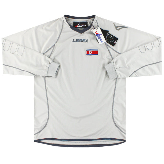 2010-12 North Korea World Cup Goalkeeper Shirt and Shorts *BNIB* XL