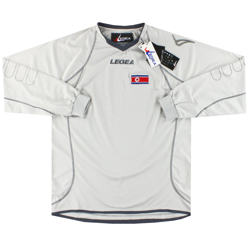 2010-12 North Korea World Cup Goalkeeper Shirt and Shorts *BNIB* XL