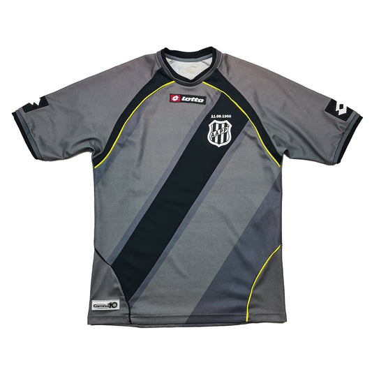 2010 Ponte Preta #10 Home Shirt (M) Lotto