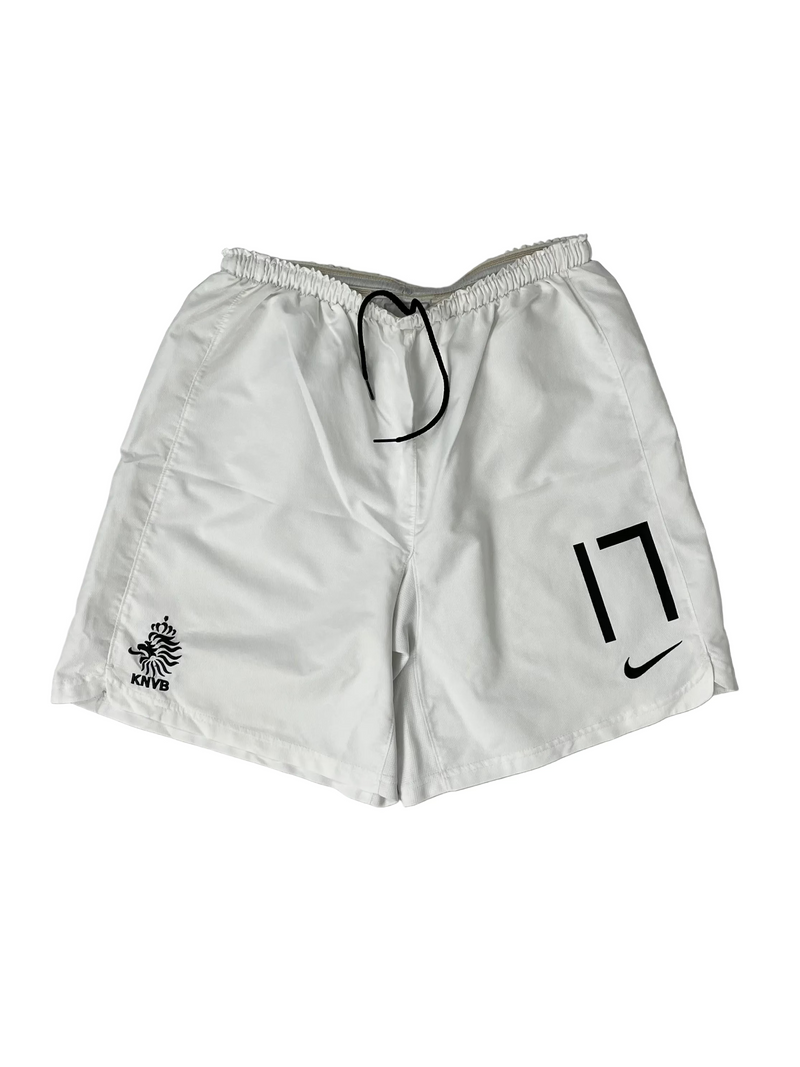 CULT KITS - 2004/06 NETHERLANDS #17 AWAY SHORTS (M) NIKE