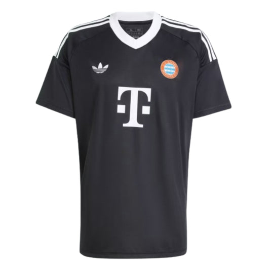 2024-2025 Bayern Munich Third Goalkeeper Shirt (Black)_0